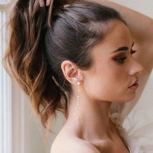 Untamed Petals Lara Drop in Silver